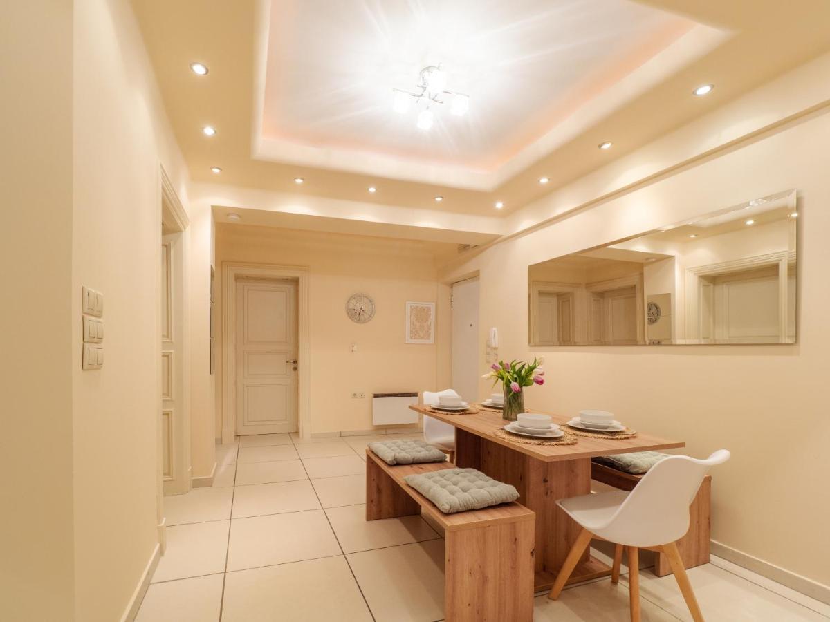 Aura Elegant Apartment Near Garitsa Bay Analipsis  Bagian luar foto